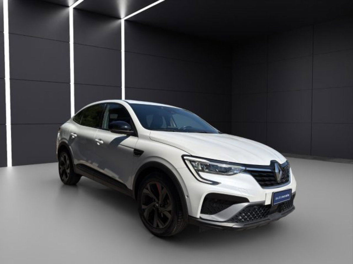 Renault Arkana E-Tech 145 CV R.S.Line Fast Track (7)