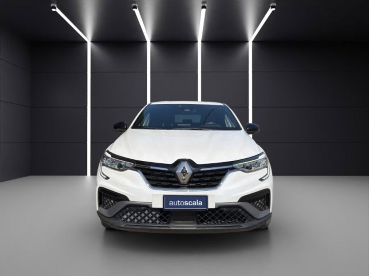 Renault Arkana E-Tech 145 CV R.S.Line Fast Track (8)
