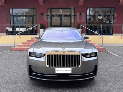 Rolls Royce Ghost Ghost 6.7 V12 Silver Badge (2)