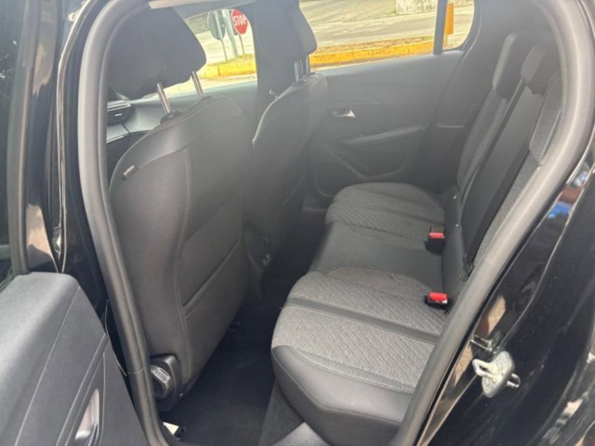 Peugeot 208 PureTech 100 Stop&Start 5 porte Allure (6)