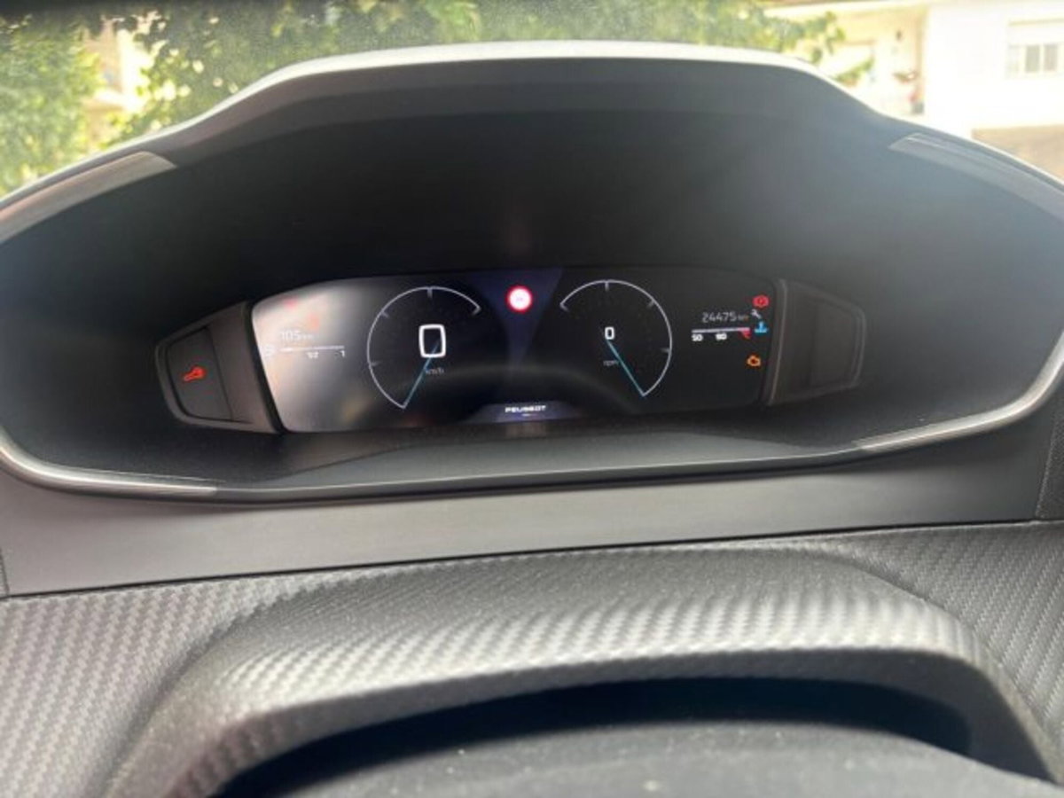 Peugeot 208 PureTech 100 Stop&Start 5 porte Allure (9)