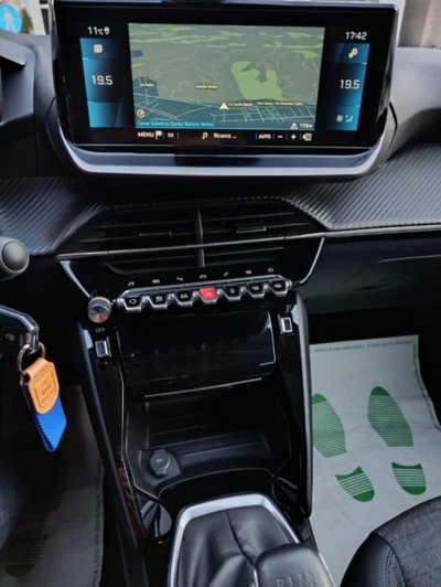 Peugeot 208 PureTech 100 Stop&Start EAT8 5 porte Allure Pack (7)