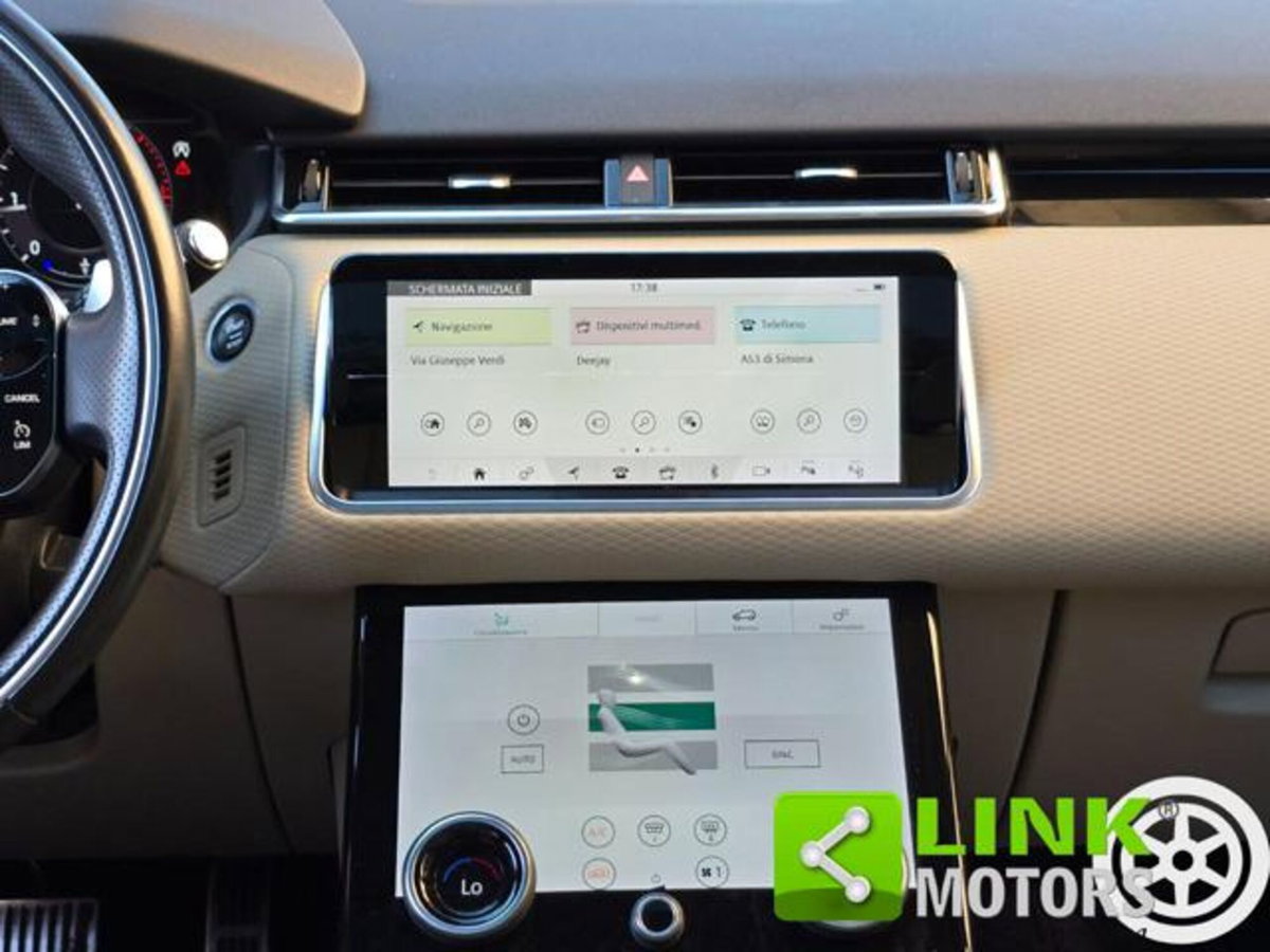 Land Rover Range Rover Velar 2.0D I4 240 CV R-Dynamic SE (18)