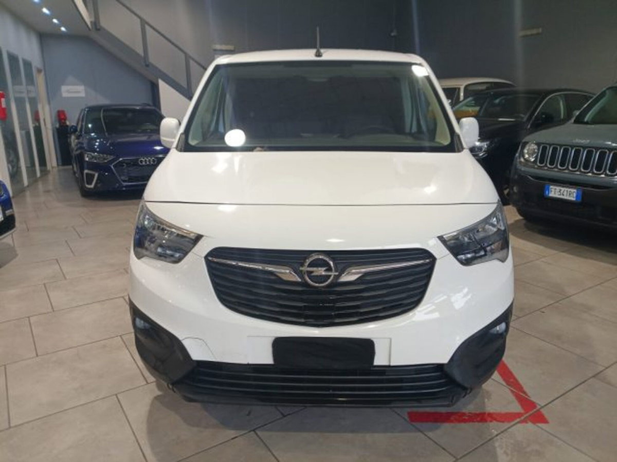 Opel Combo Furgone Cargo 1.5 Diesel 100CV PC 1000kg Edition (2)