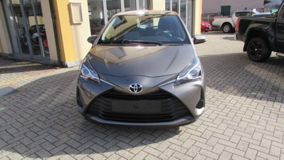 Toyota Yaris 1.0 5 porte (8)