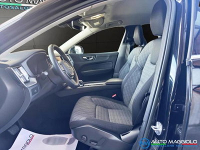 Volvo XC60 B4 automatico Core (11)