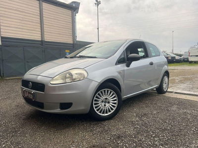 Fiat Grande Punto 1.3 MJT 75 CV 3 porte Active usata