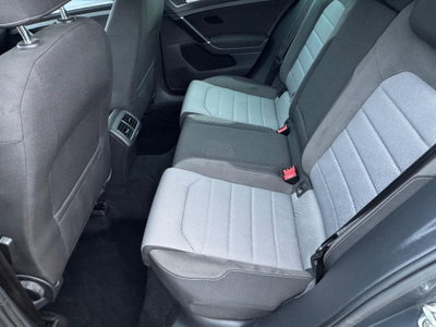 Volkswagen Golf 2.0 TDI 5p. Sport Edition BlueMotion Tech. (11)