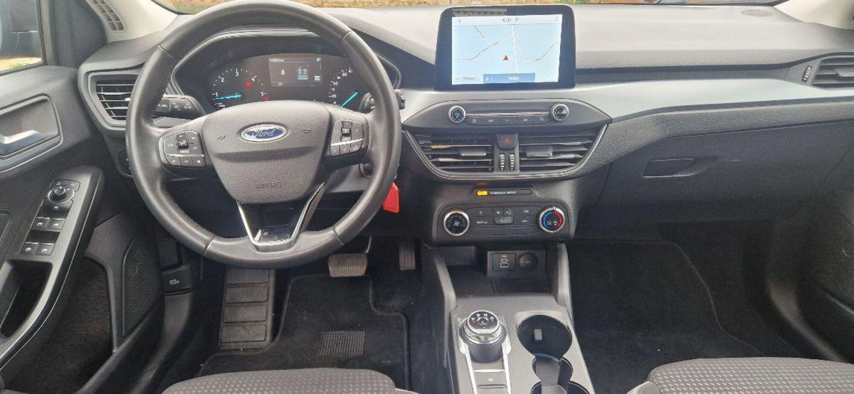 Ford Focus Station Wagon 1.5 TDCi 120 CV Start&Stop SW Plus (7)