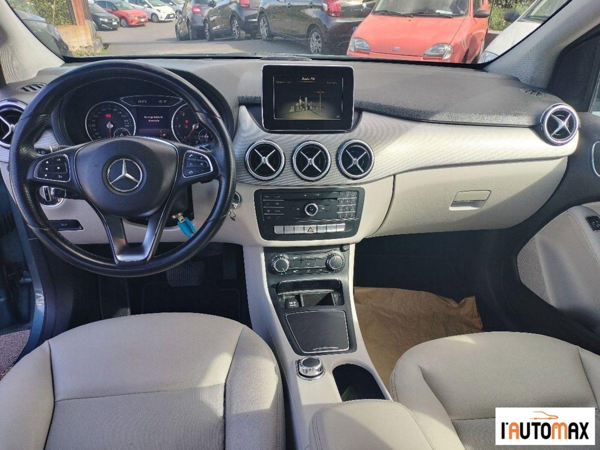 Mercedes-Benz Classe B 180 CDI Automatic Executive (12)