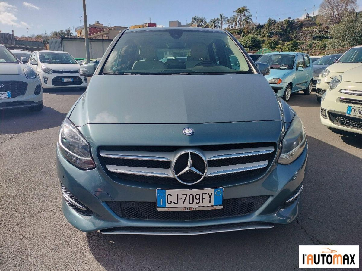 Mercedes-Benz Classe B 180 CDI Automatic Executive (2)