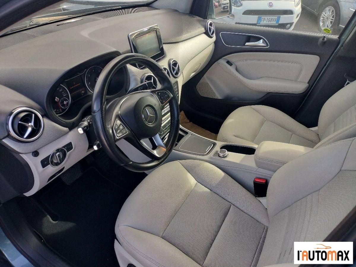 Mercedes-Benz Classe B 180 CDI Automatic Executive (8)