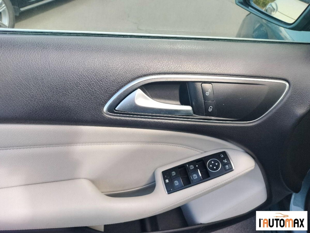 Mercedes-Benz Classe B 180 CDI Automatic Executive (9)