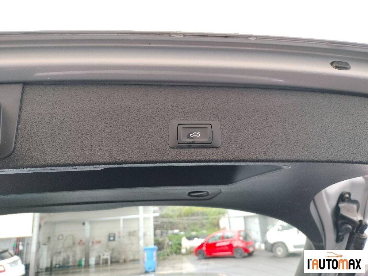 Audi Q2 Q2 30 TFSI Business (13)
