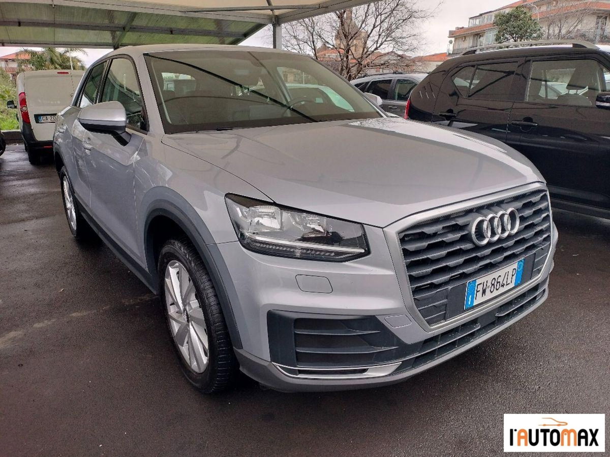 Audi Q2 Q2 30 TFSI Business (3)