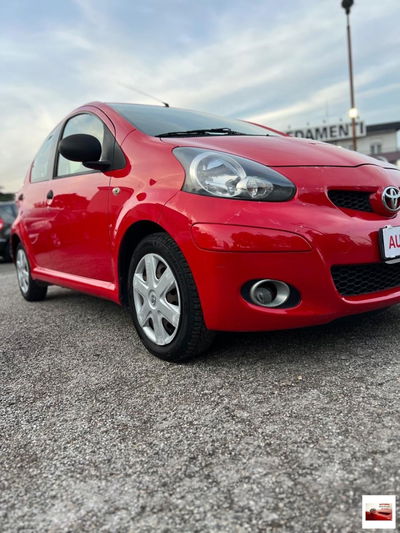 Toyota Aygo 1.0 12V VVT-i 5 porte Sol GPL usata