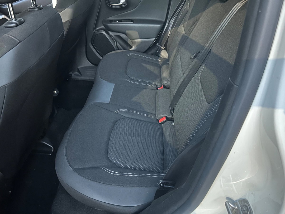 Jeep Renegade 1.0 T3 Limited (20)