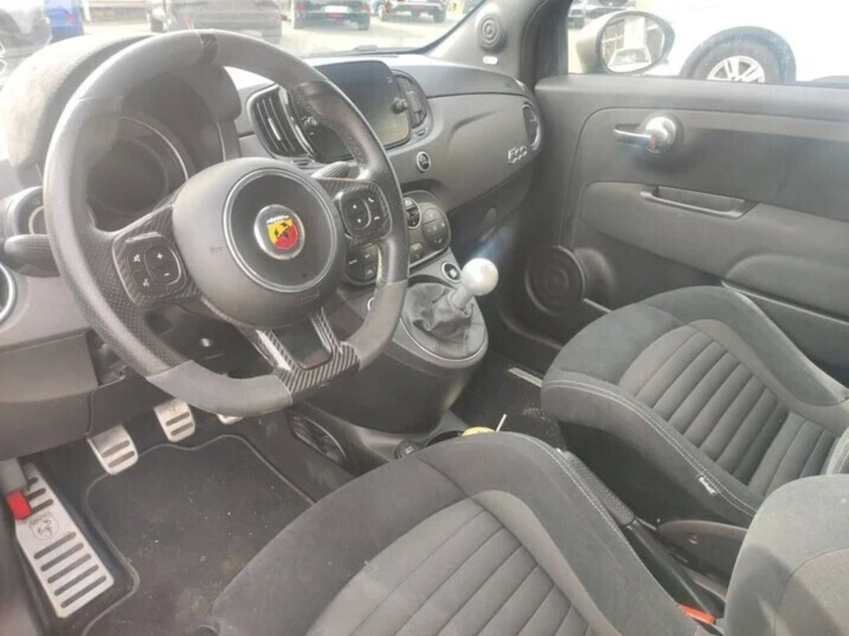 Abarth 695 695 1.4 Turbo T-Jet 180 CV Esseesse (10)