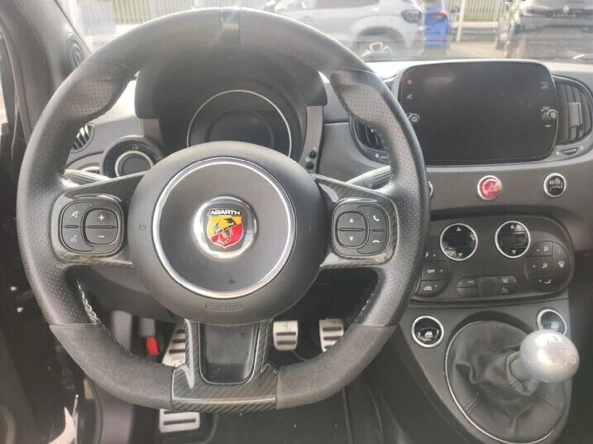 Abarth 695 695 1.4 Turbo T-Jet 180 CV Esseesse (11)