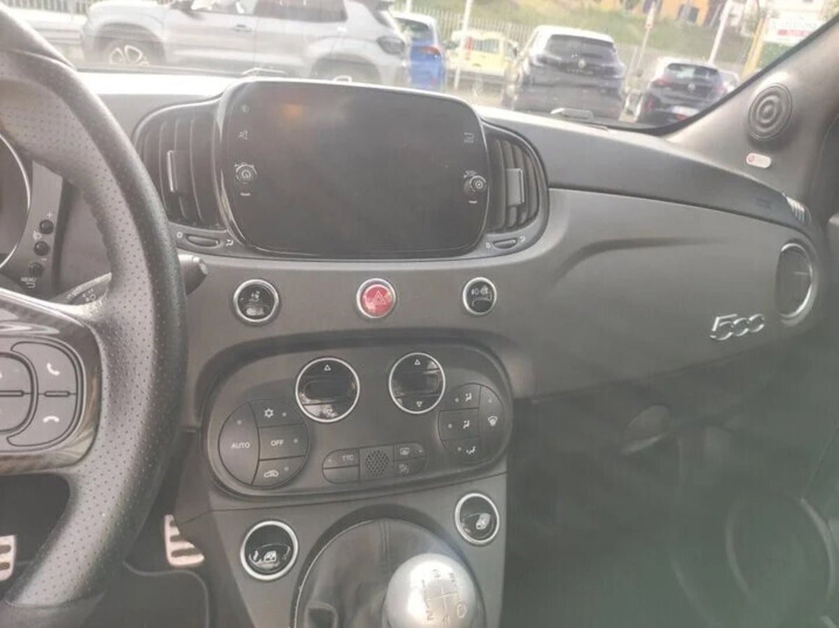 Abarth 695 695 1.4 Turbo T-Jet 180 CV Esseesse (14)