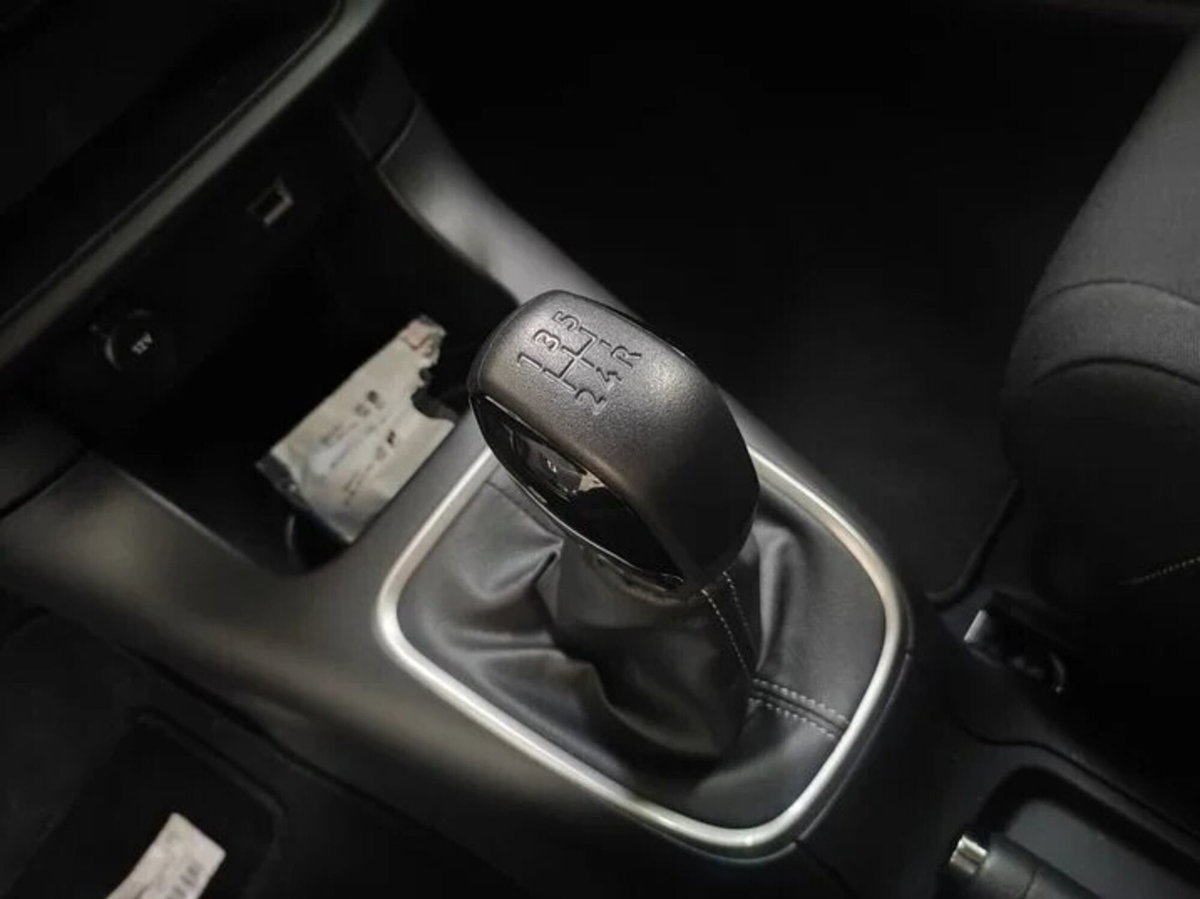 Citroen C3 PureTech 83 S&S C-Series (18)