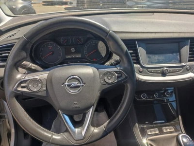Opel Grandland X 1.5 diesel Ecotec Start&Stop aut. Design Line (8)