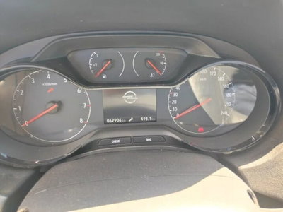 Opel Grandland X 1.5 diesel Ecotec Start&Stop aut. Design Line (9)