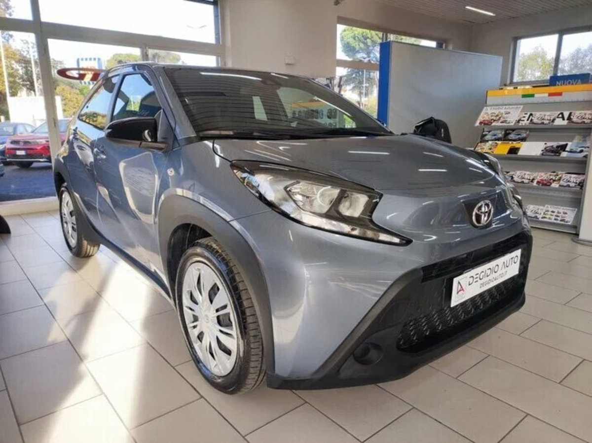Toyota Aygo X 1.0 VVT-i 72 CV 5 porte Limited Air (2)