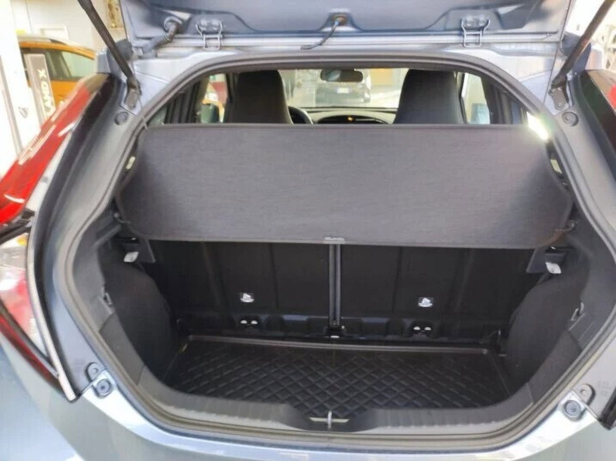 Toyota Aygo X 1.0 VVT-i 72 CV 5 porte Limited Air (20)