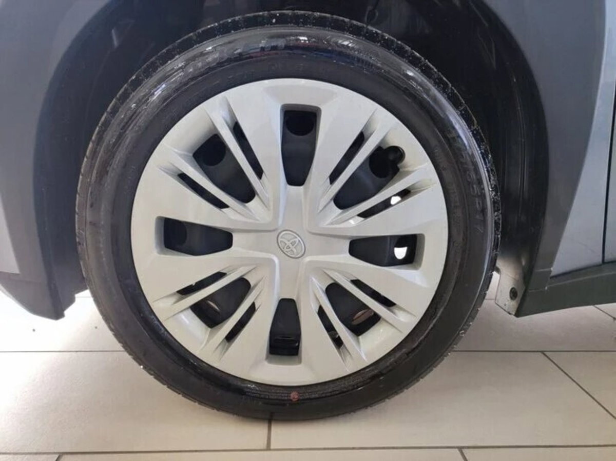 Toyota Aygo X 1.0 VVT-i 72 CV 5 porte Limited Air (6)