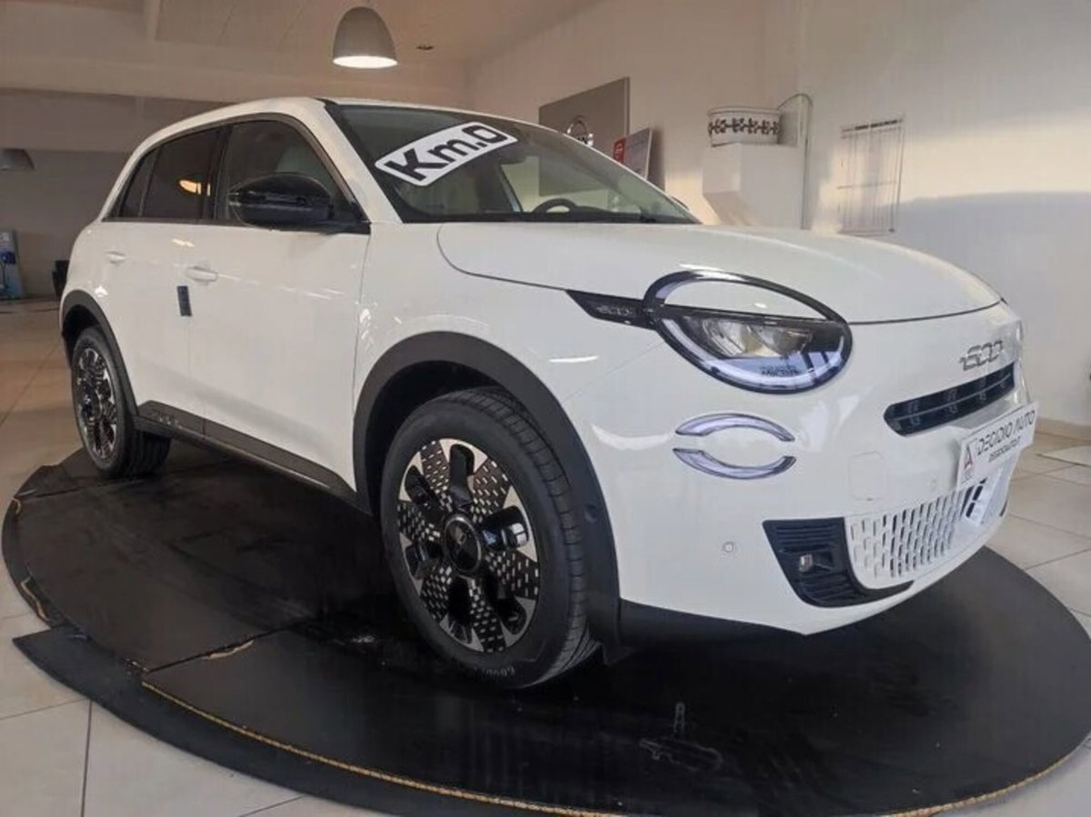 Fiat 600 1.2 hybrid La Prima 110cv auto