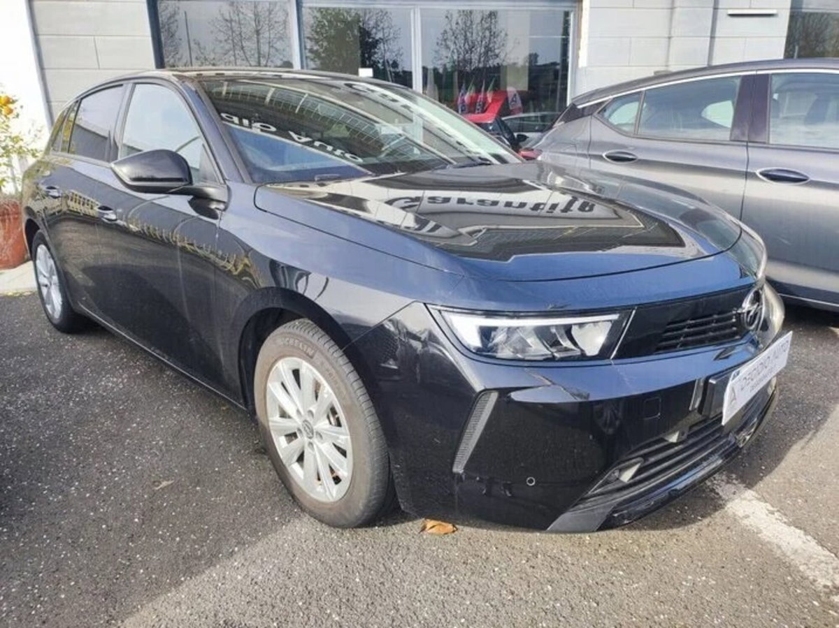 Opel Astra 1.5 Turbo Diesel 130 CV Edition (2)