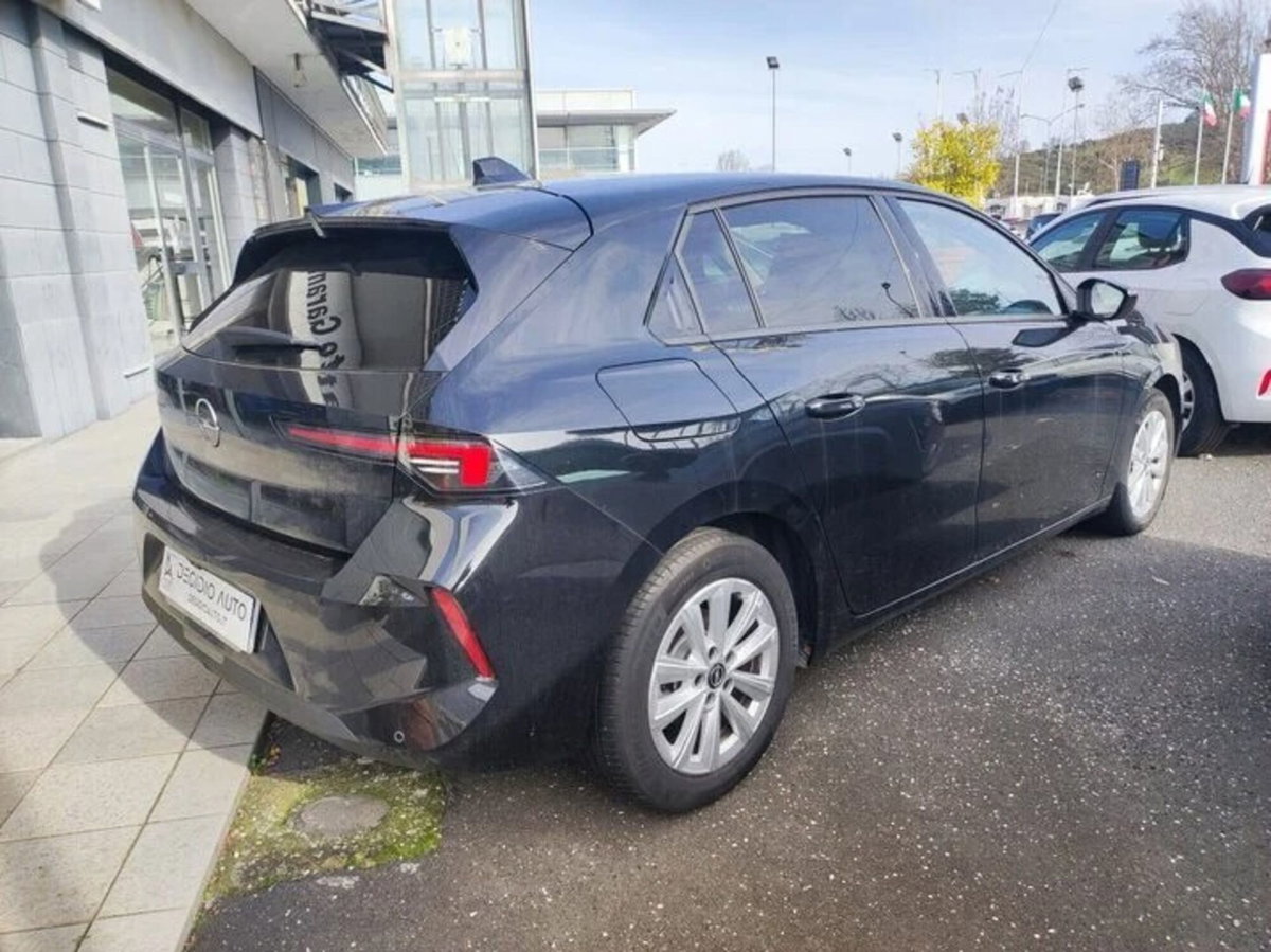 Opel Astra 1.5 Turbo Diesel 130 CV Edition (3)