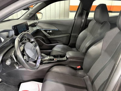 Peugeot 2008 BlueHDi 130 S&S EAT8 GT Pack (8)