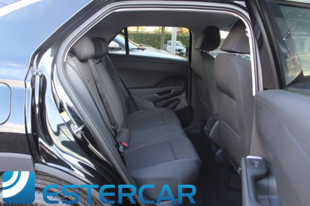 Volkswagen T-Roc 1.5 etsi Life 115cv dsg (15)