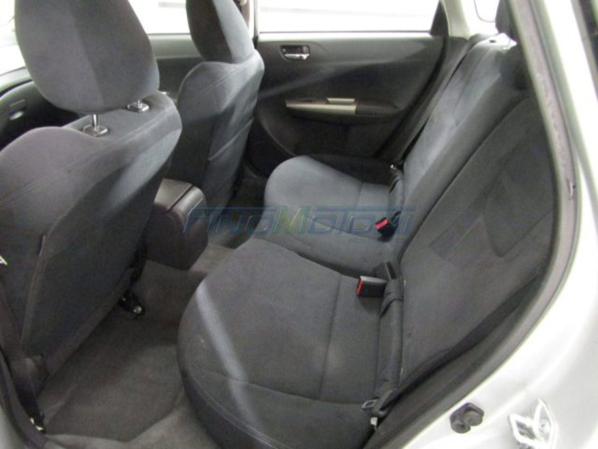 Subaru Impreza 1.5R Bi-Fuel Confort (9)