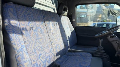 Nissan Cabstar 35.10 3.0 Tdi PC-RG Cabinato L (5)