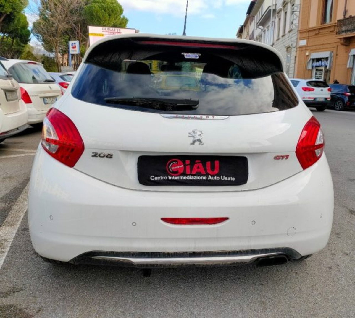 Peugeot 208 THP 200 CV 3 porte GTi (6)