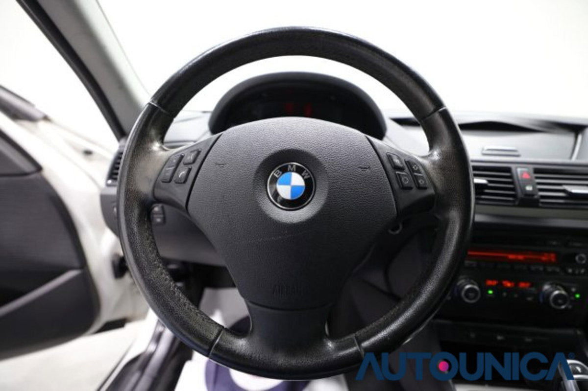 BMW X1 sDrive 18d Msport (7)