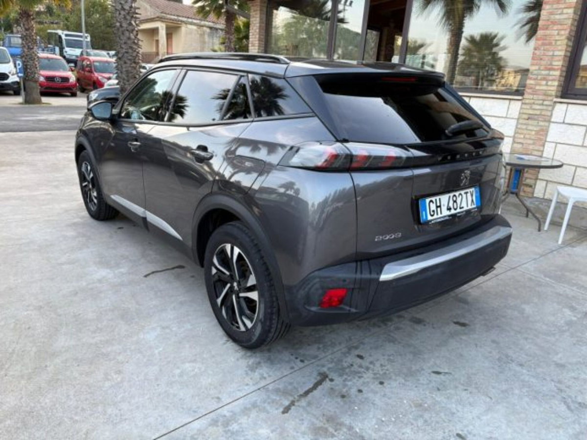 Peugeot 2008 BlueHDi 110 S&S Allure (6)