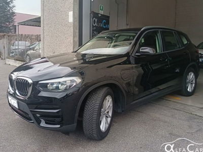 BMW X3 xDrive30e Business Advantage usata