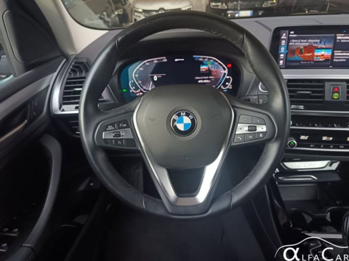 BMW X3 xDrive30e Business Advantage (12)
