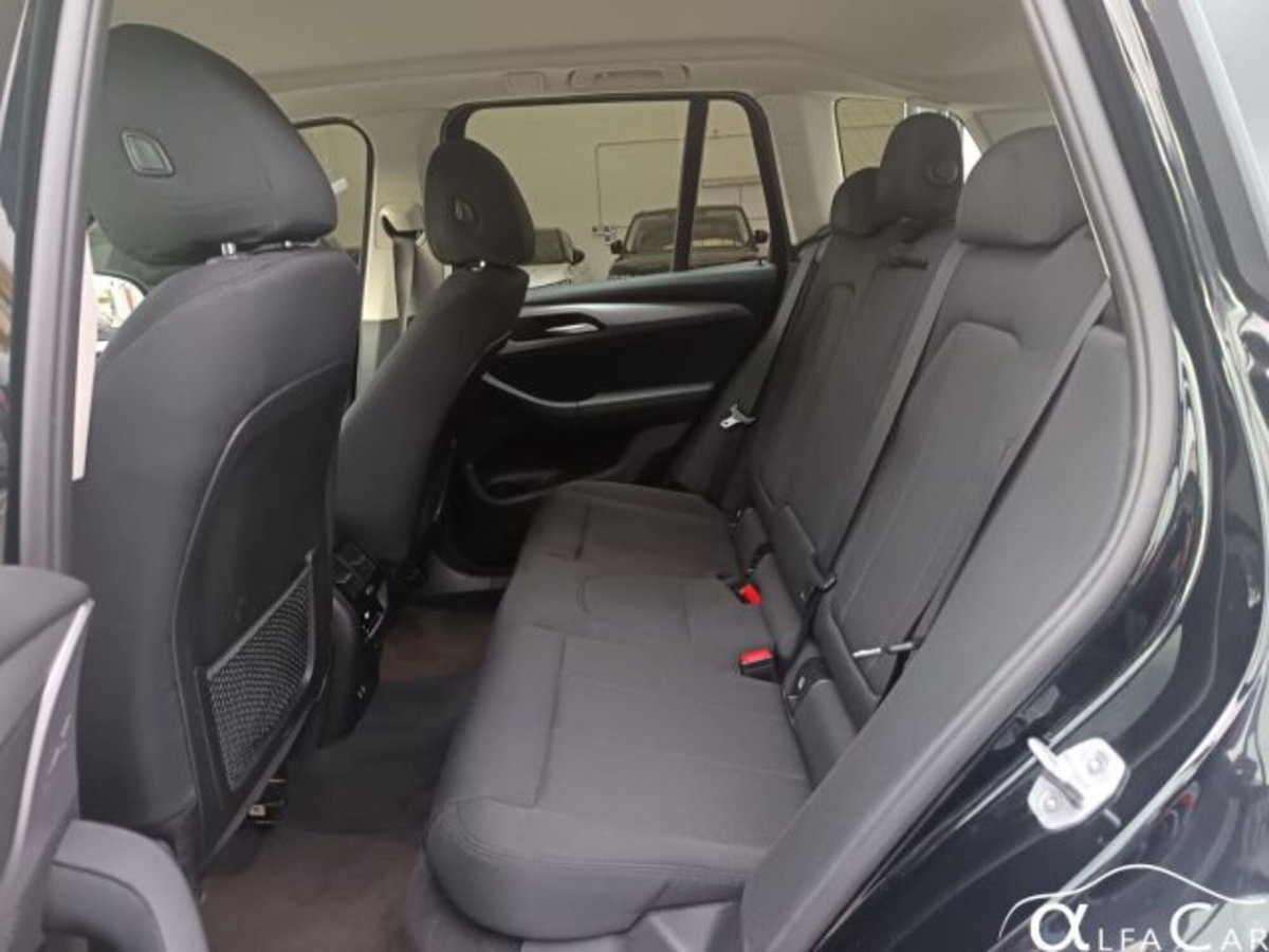 BMW X3 xDrive30e Business Advantage (13)