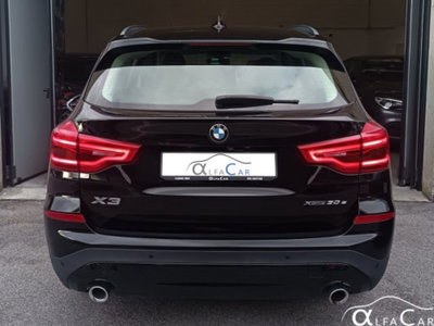 BMW X3 xDrive30e Business Advantage (4)