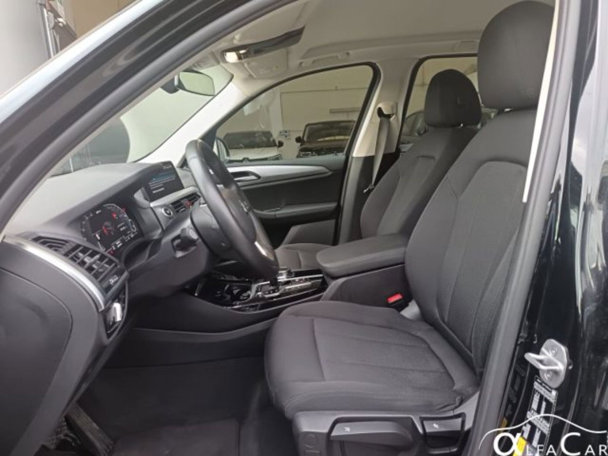 BMW X3 xDrive30e Business Advantage (9)