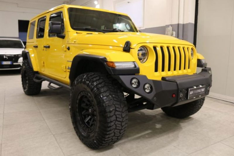 Jeep Wrangler Unlimited 2.0 Turbo Sport