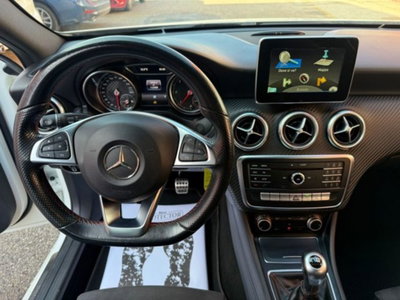 Mercedes-Benz Classe A 180 d Premium (11)