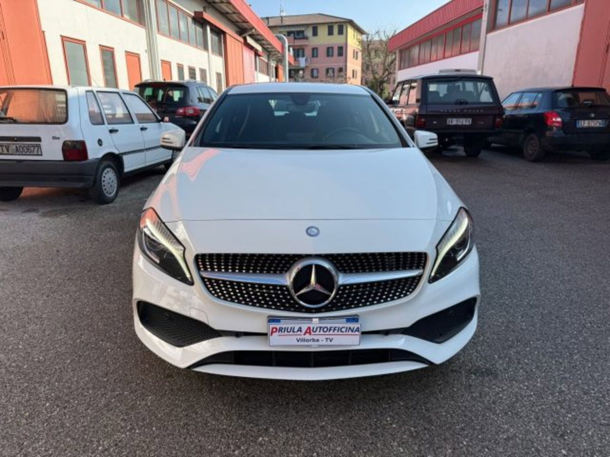 Mercedes-Benz Classe A 180 d Premium (2)