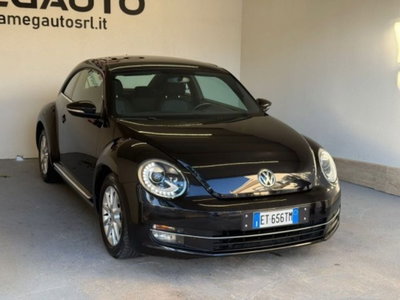 Volkswagen Maggiolino 1.6 TDI Design (2)