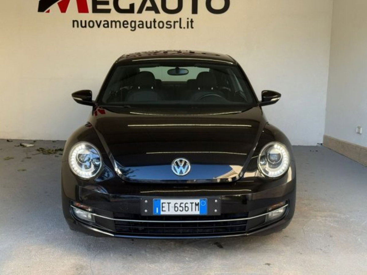 Volkswagen Maggiolino 1.6 TDI Design (3)